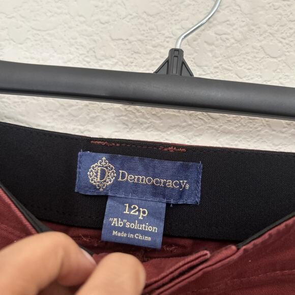 Democracy Ab Solution Sky rise Relaxed Straight Leg Burgendy Pants 12P - Picture 3 of 4
